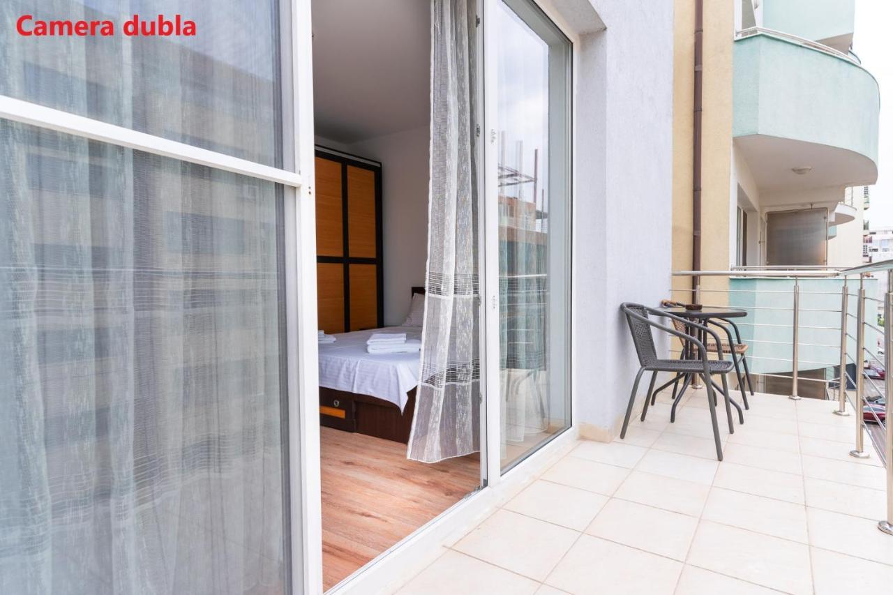 Zeka's Apartment Mamaia